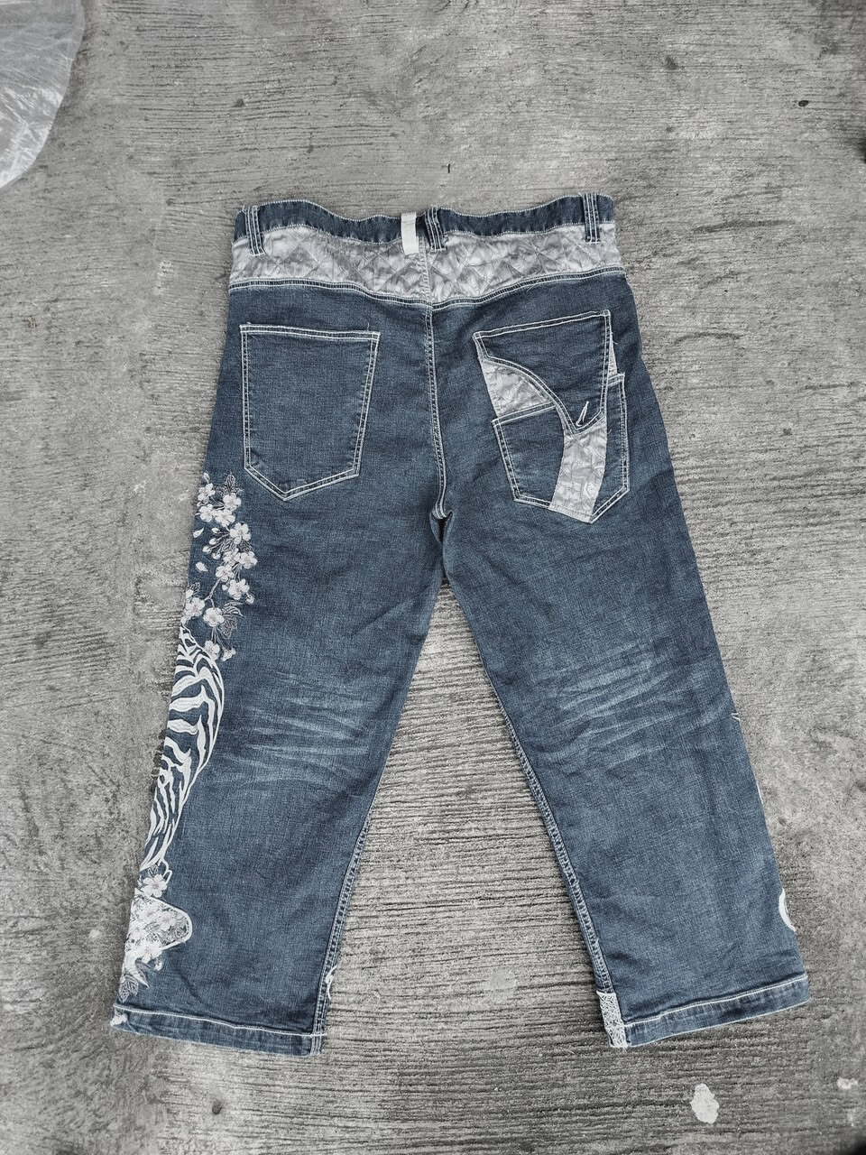 Karakuri Jeans™